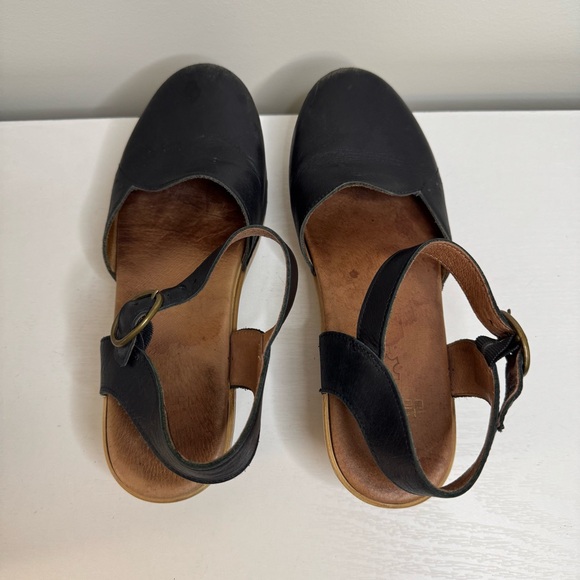 Dansko Black Leather Ankle Strap Clog Sandals EU 39 US 8.5 Platform - Picture 13 of 16